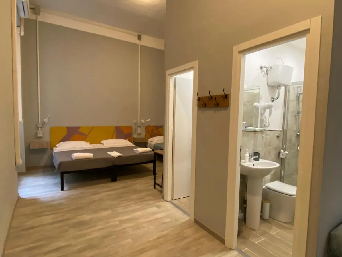 Eureka Rooms Rzym Pensjonat